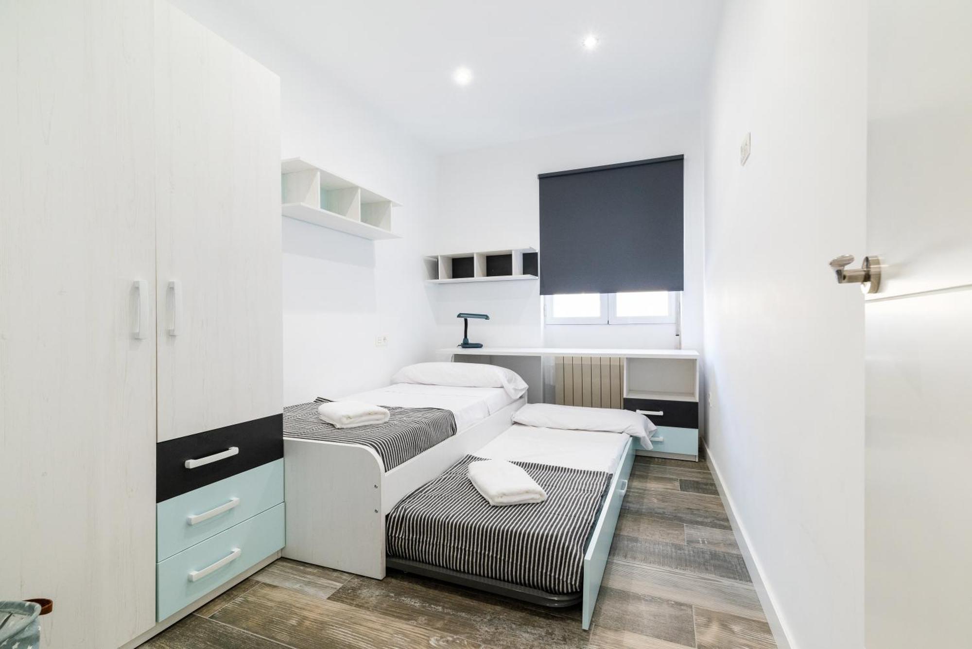 Pajaritos Suites Junto A Centro, Estacion De Tren Y Plaza De Toros غرناطة المظهر الخارجي الصورة
