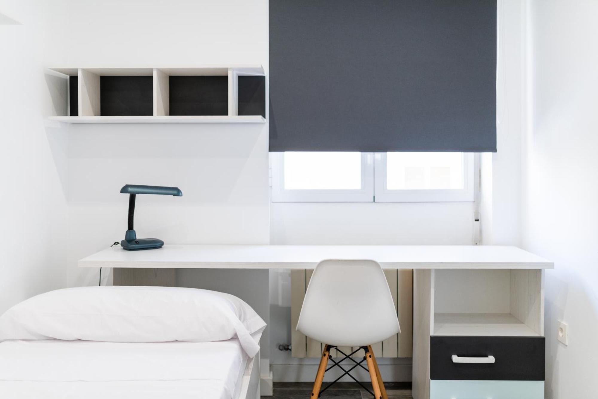 Pajaritos Suites Junto A Centro, Estacion De Tren Y Plaza De Toros غرناطة المظهر الخارجي الصورة