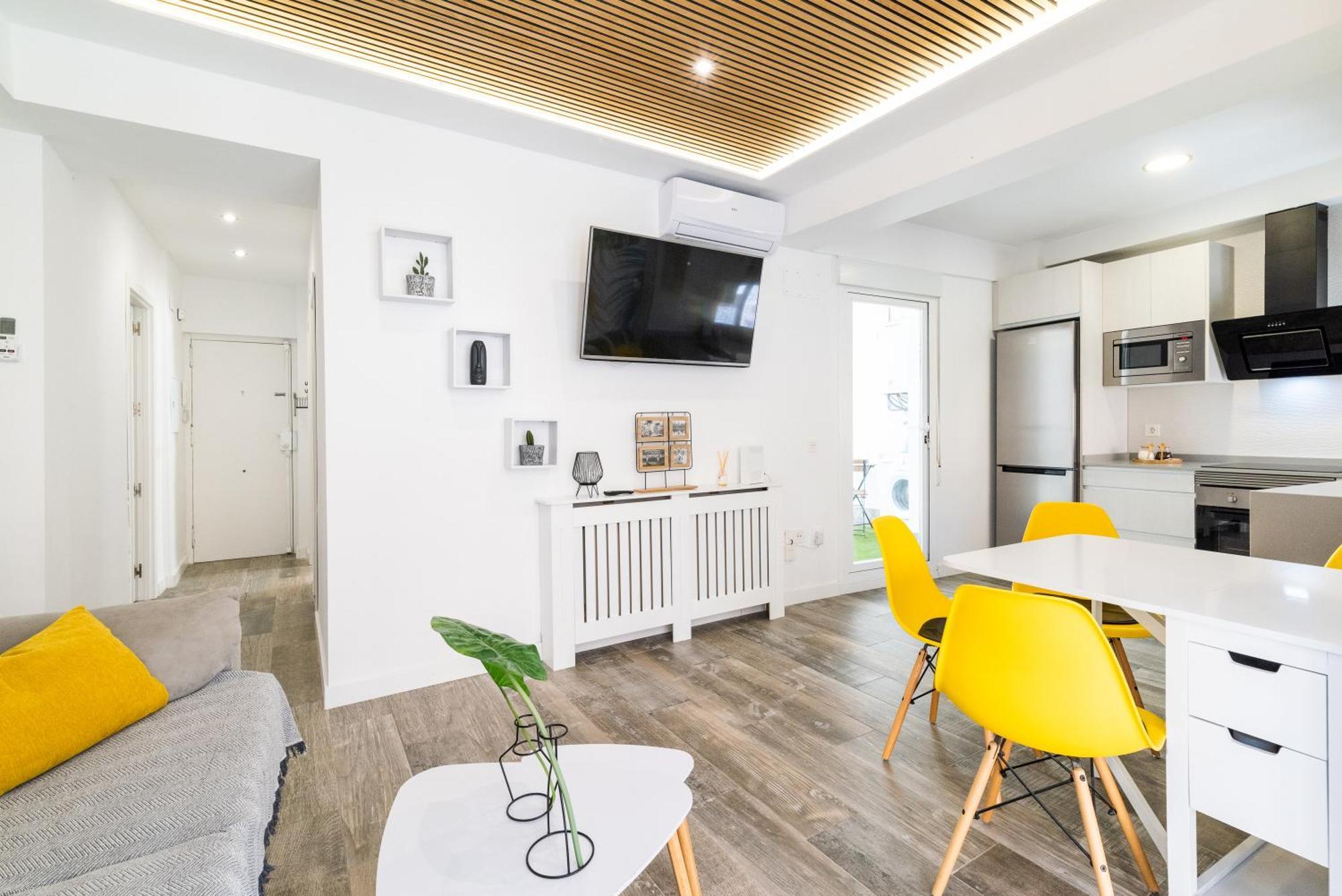 Pajaritos Suites Junto A Centro, Estacion De Tren Y Plaza De Toros غرناطة المظهر الخارجي الصورة